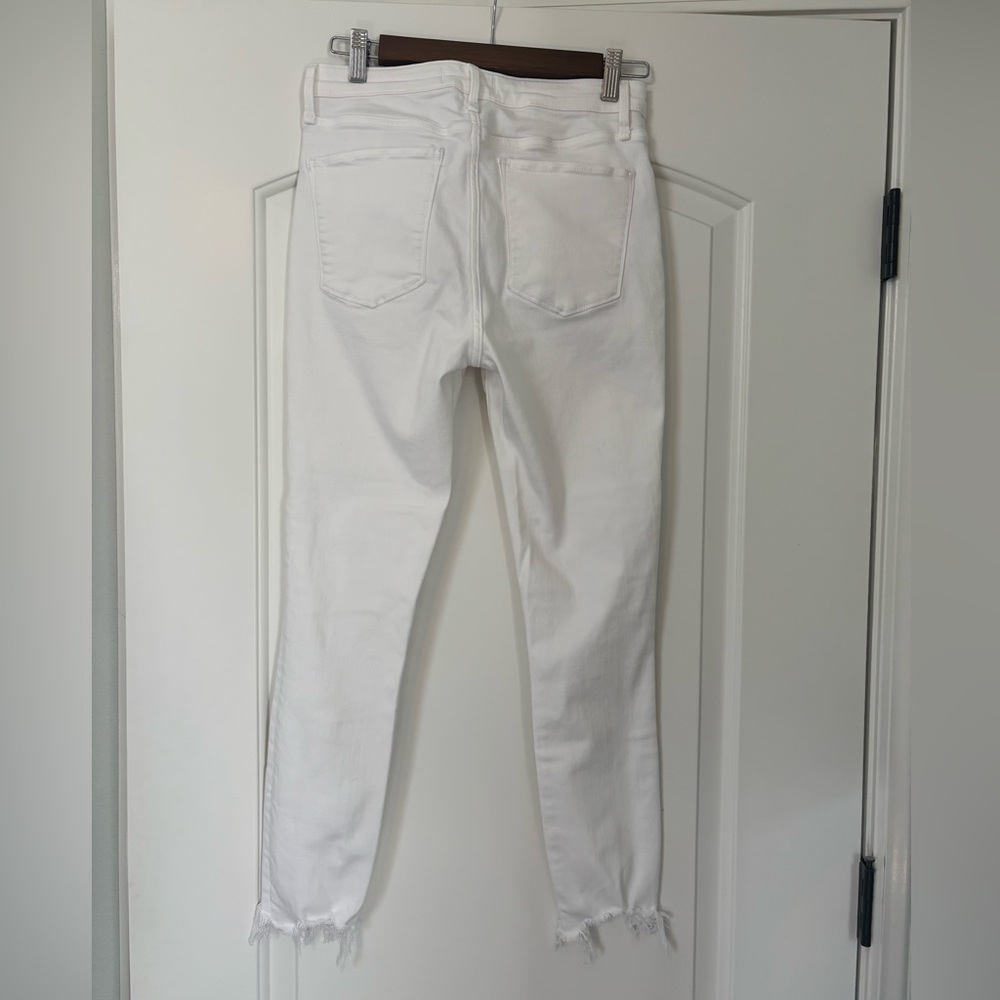 Abercrombie & Fitch White High Rise Super Skinny Ankle Distressed Jeans - Picture 5 of 8